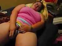 BBW solo masturbation video before she sleeps